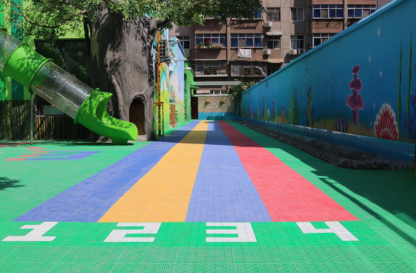 幼兒園懸浮地板上面可以停車行車嗎？